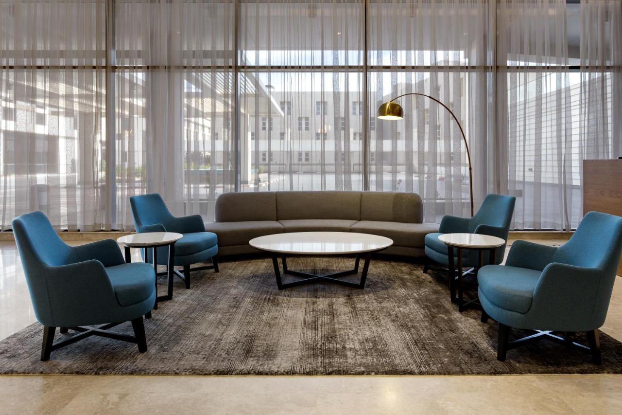 Radisson Hotel & Apartments Dammam Industrial City Εξωτερικό φωτογραφία