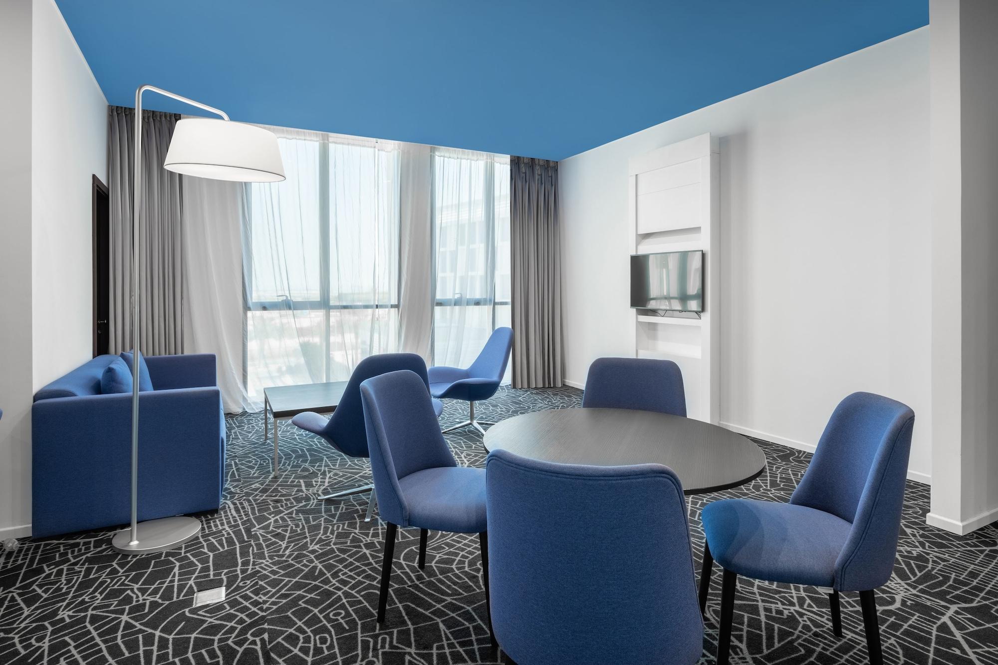 Radisson Hotel & Apartments Dammam Industrial City Εξωτερικό φωτογραφία
