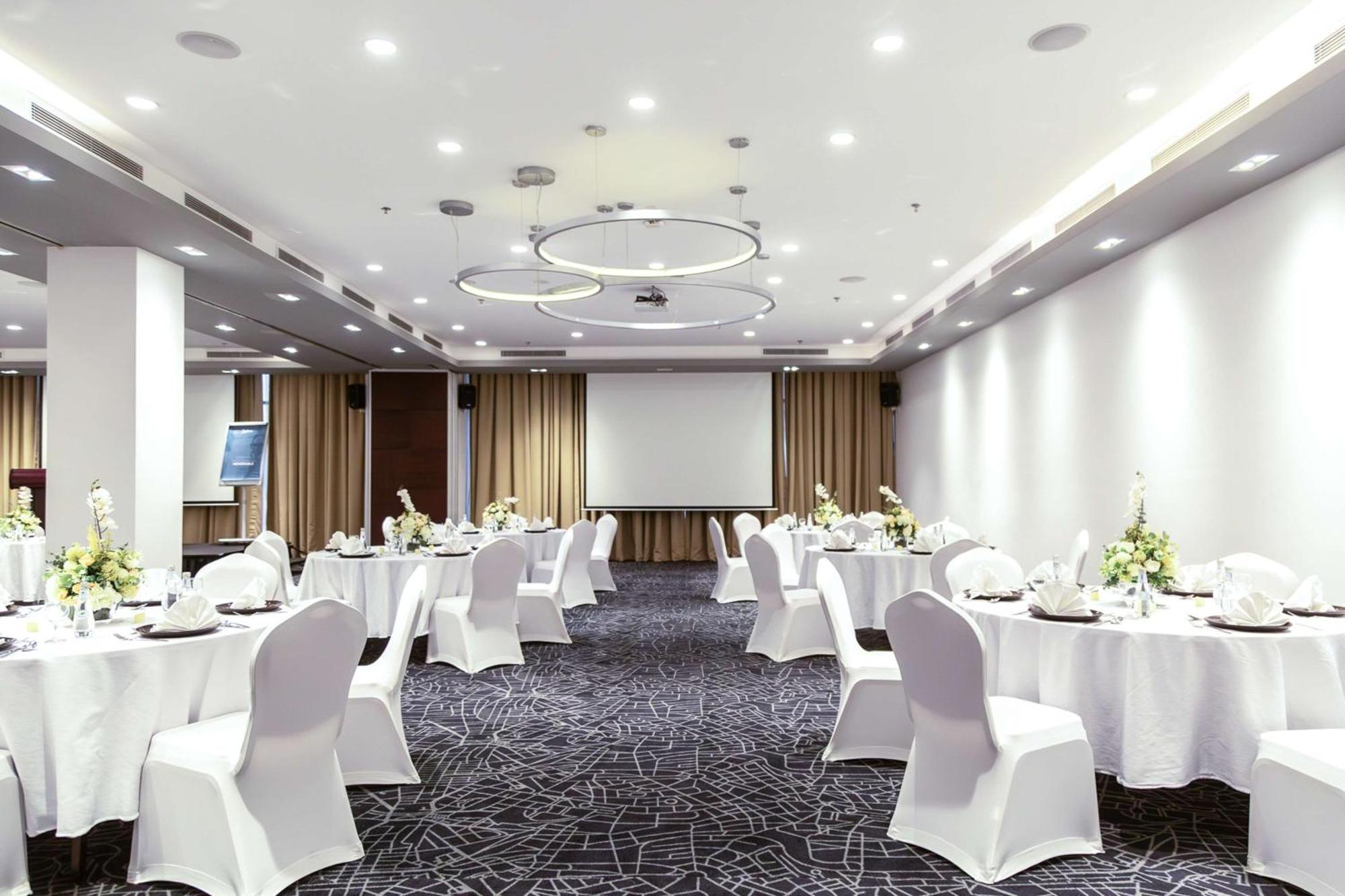 Radisson Hotel & Apartments Dammam Industrial City Εξωτερικό φωτογραφία