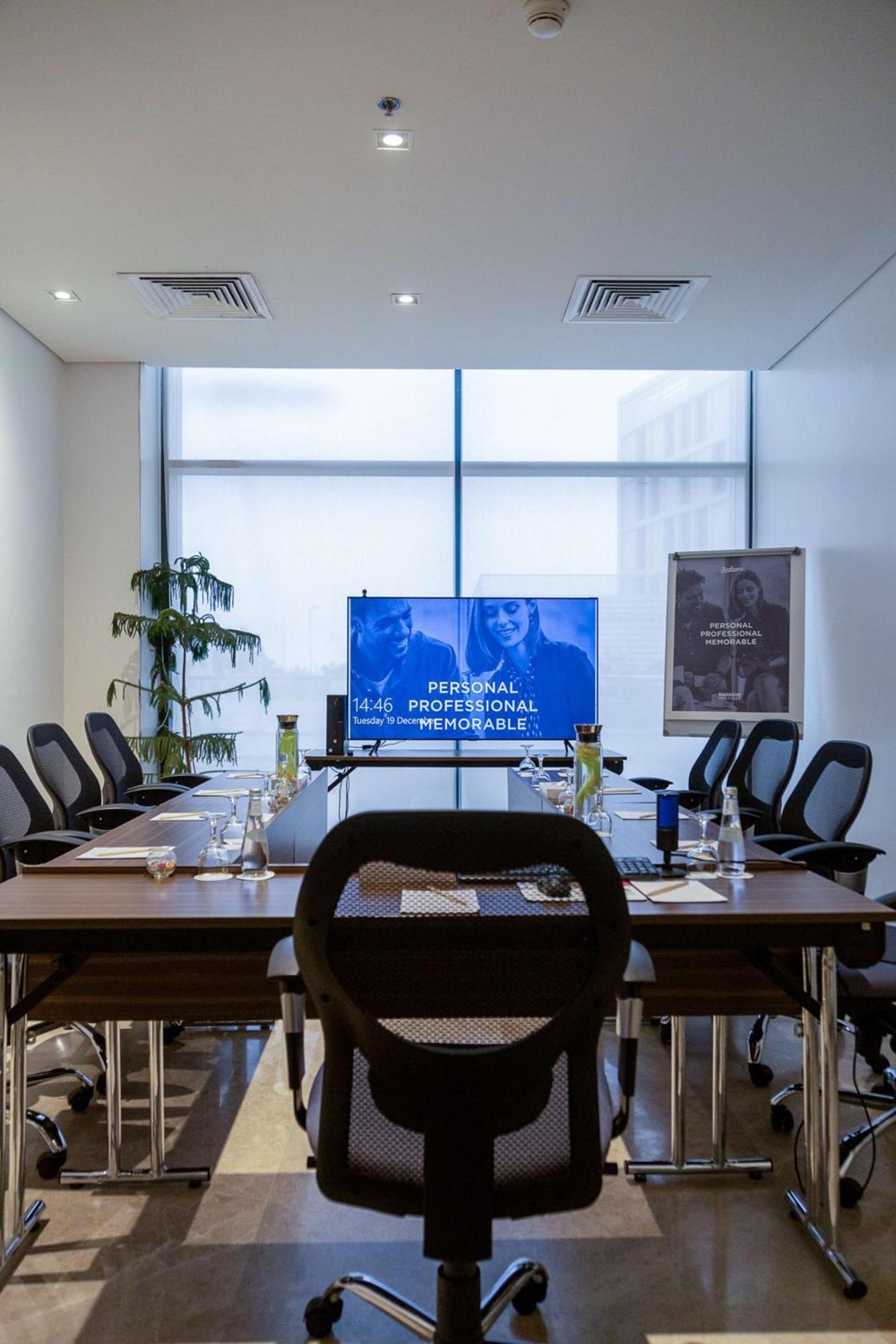 Radisson Hotel & Apartments Dammam Industrial City Εξωτερικό φωτογραφία