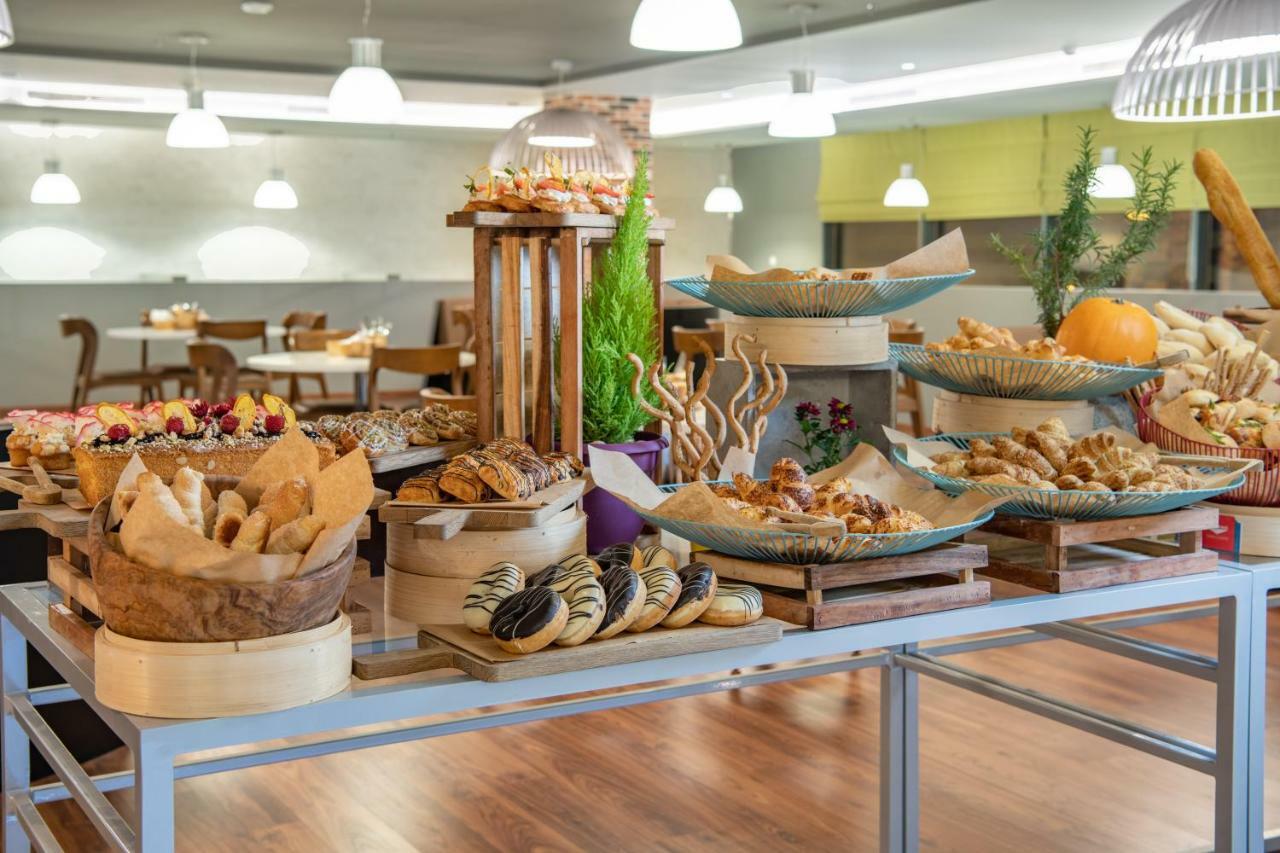 Radisson Hotel & Apartments Dammam Industrial City Εξωτερικό φωτογραφία